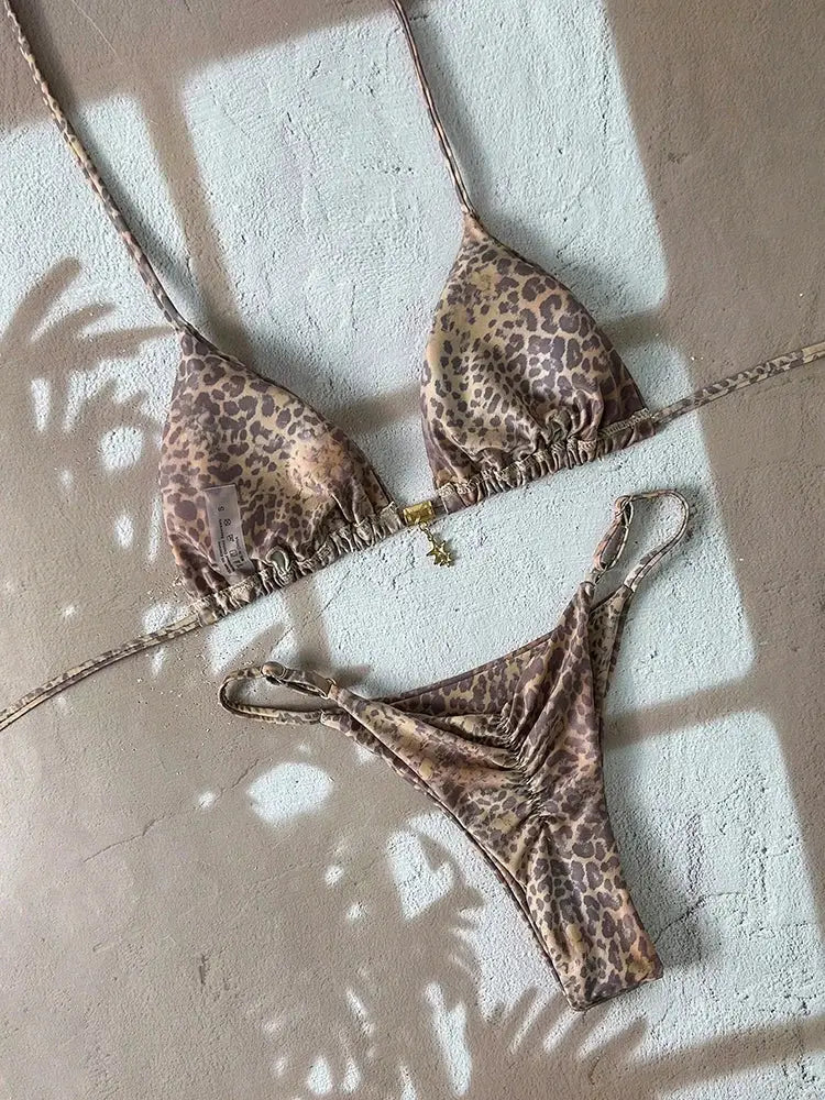 Leopard print two-piece bikini set with triangle top and thong bottoms, Simples Market