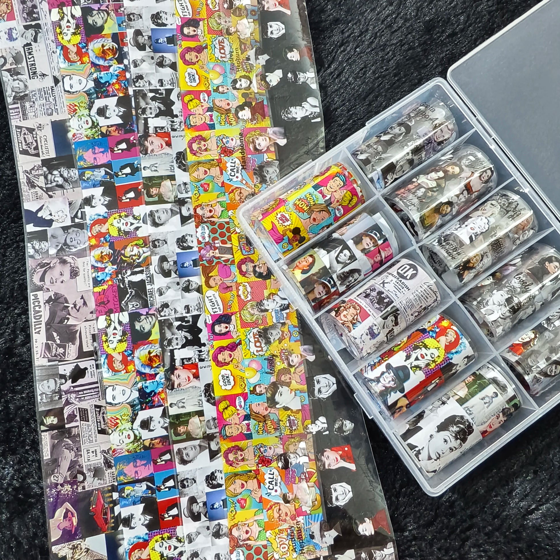 Nail art stickers by Simples Market: 10 rolls of Halloween comic-style decals for nails