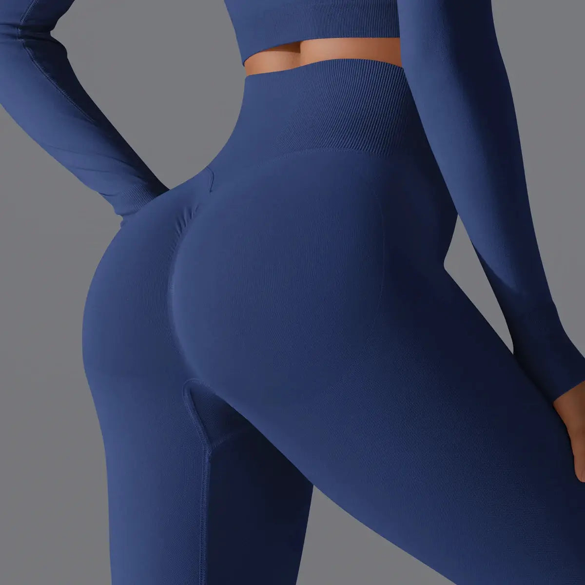 Simples Market women's blue seamless yoga leggings with high-waist tummy control and scrunch butt lift.