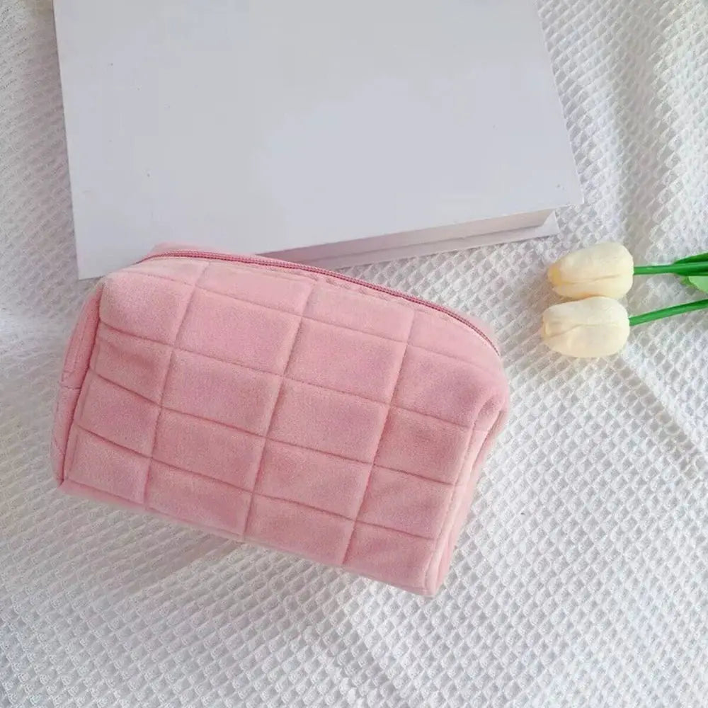 VelvetNest Plush Makeup Bag Soft Velvet Material Barrel Shaped Portable Travel Cosmetic Storage Organizer