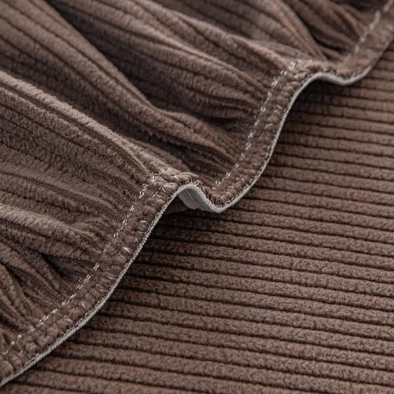 Sofa cover by Simples Market, brown plush fabric with elastic edges for pet protection