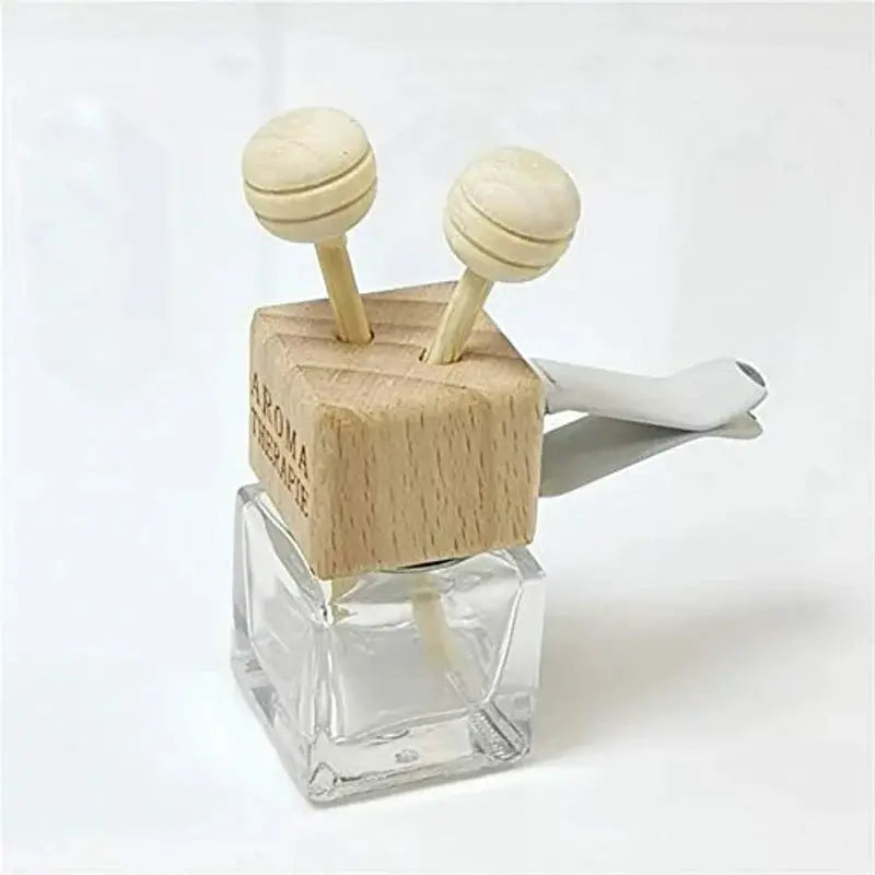 Empty Glass Diffuser Bottle For Car Aromatherapy Refillable Car Perfume Diffuser With Wooden Cap Fragrance Ornament