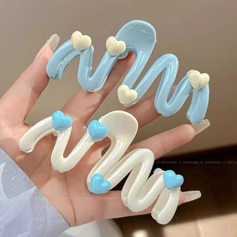Korean Hawaiian Flower Crab Hair Clips For Girls Lightweight Durable Beach Accessories Trendy Beachwear