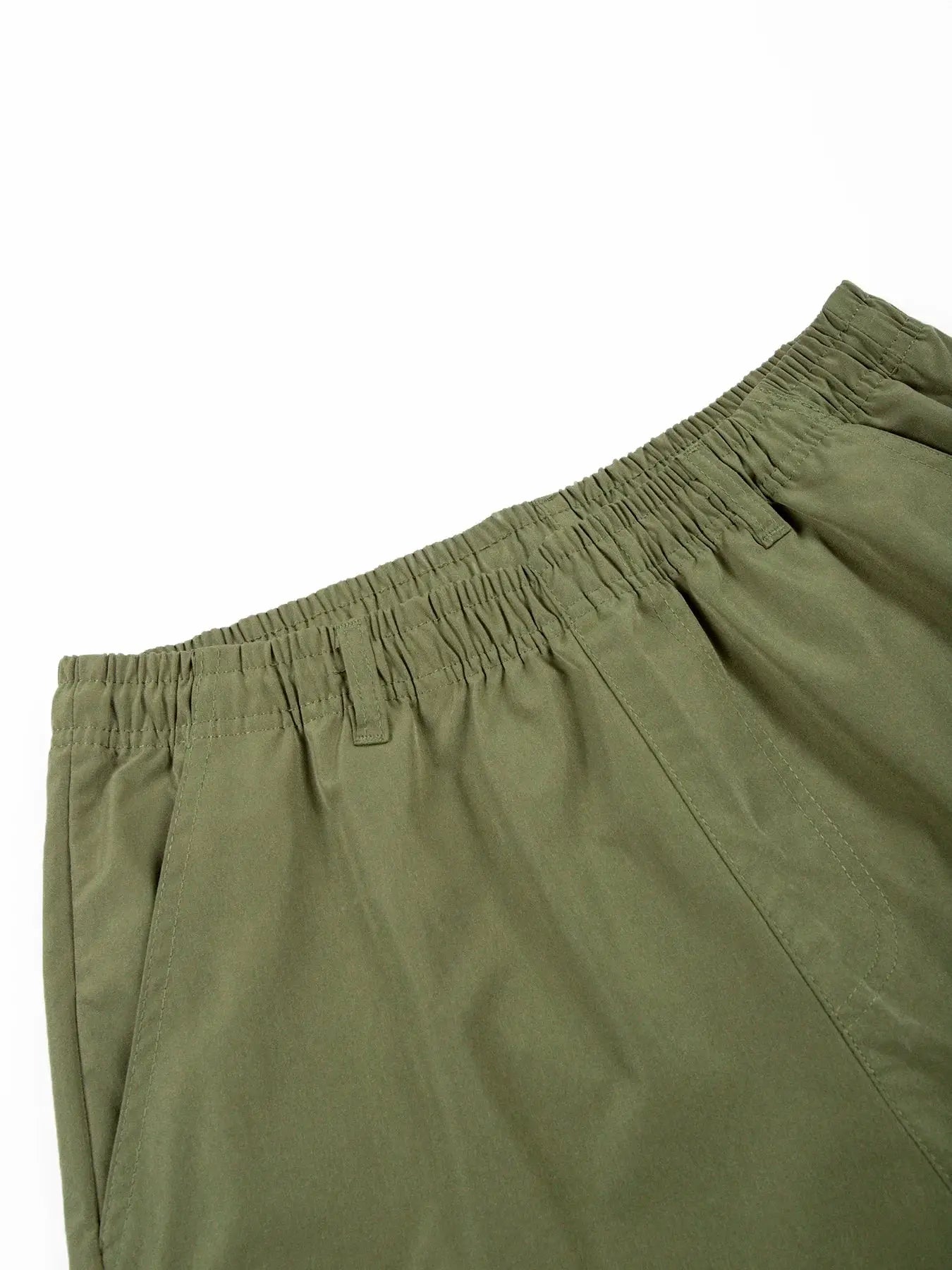 Men's tactical shorts olive green with elastic waist, cargo-style by Simples Market