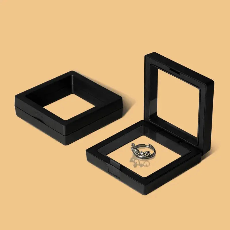 7x7cm 3D Suspension Shadow Box Jewelry Display Stand Ring Pendant Holder Case Presentation