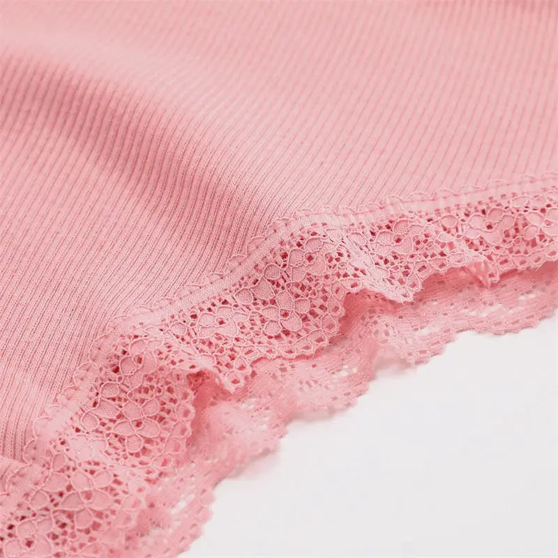 2-pack pink cotton panties with lace trim; low-rise Brazilian briefs, breathable stretch fabric, Simples Market