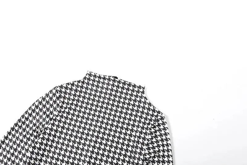 Shestyle plaid bodycon jumpsuit for women; black and white fabric pattern close-up.