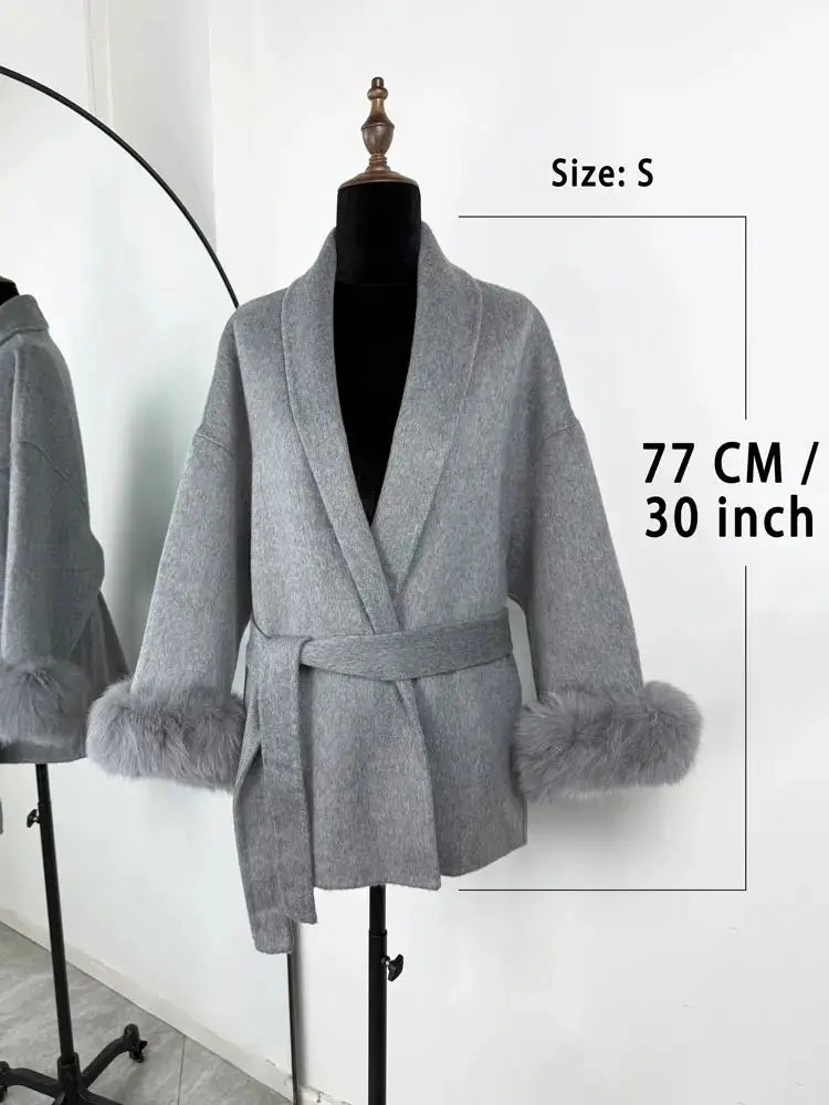 Tossy Fox Fur Wool Overcoat With Fox Fur Cuffs Elegant Loose A Line Short Coat For Autumn And Winter Office Wear