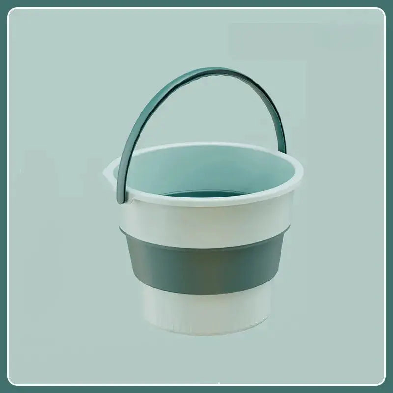 Foldable silicone bucket with lid, white top and gray body, teal handle (5/10/17L)