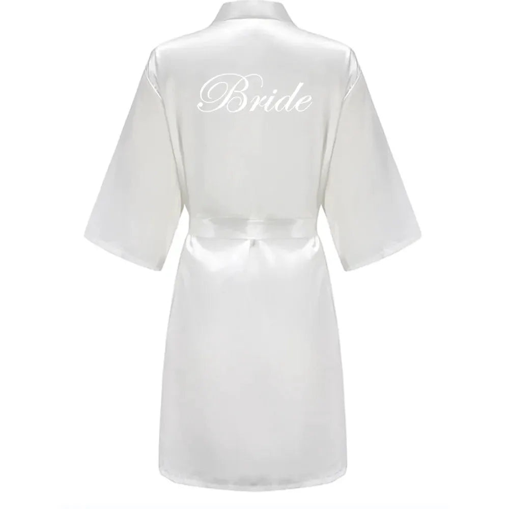 Bridal Satin Robes Set Grass Green White Short Getting Ready For Wedding Day Luxury Bride Monogram Bridesmaid