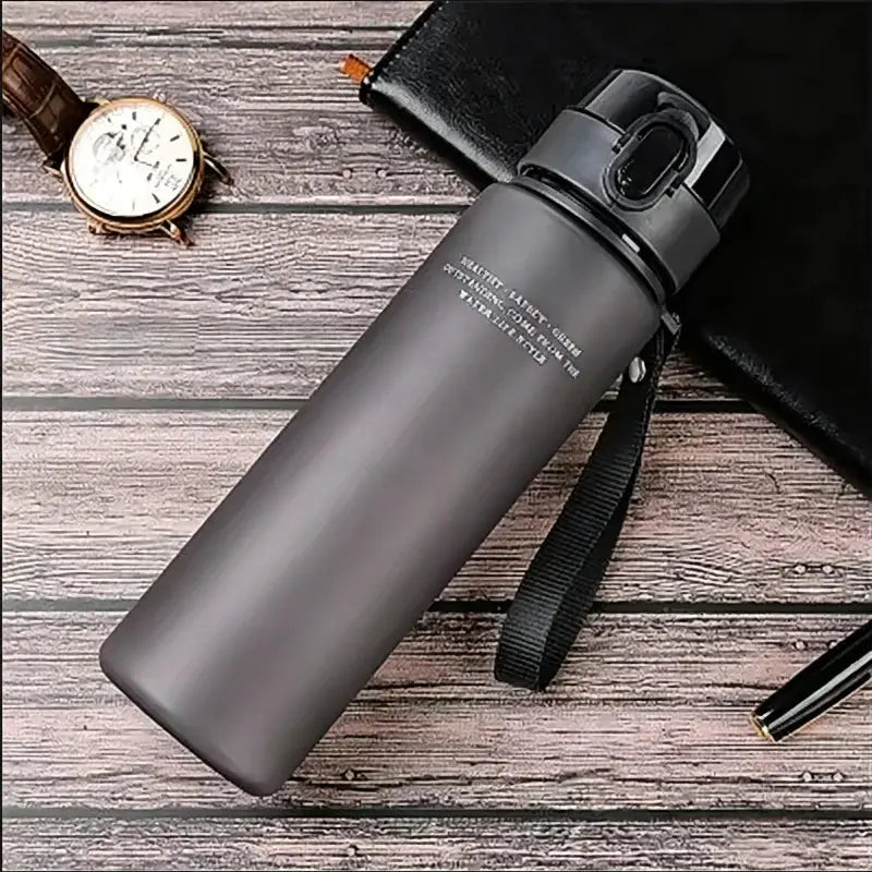 Leak Proof Sports Water Bottle 400ml 560ml Durable For Hiking Travel