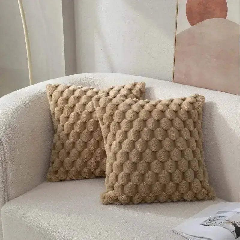 Pineapple-grid turtle-pattern 3D plush throw pillowcases, cream white, 2-pack