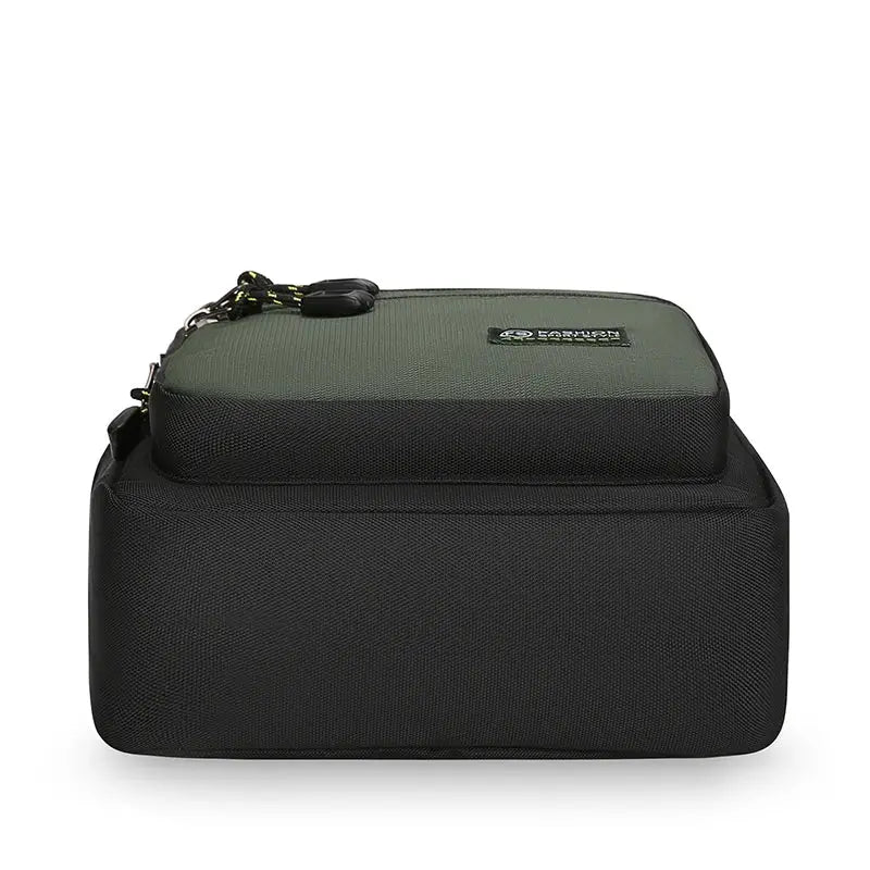 Oxford-style men's crossbody bag with green top panel and black base, big-capacity multi-pocket storage Simples Market
