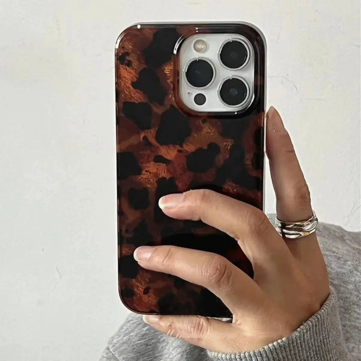 Retro Amber Texture Laser Phone Case Leopard Print For IPhone Through 17 Pro Max XS XR 16E Soft Cover
