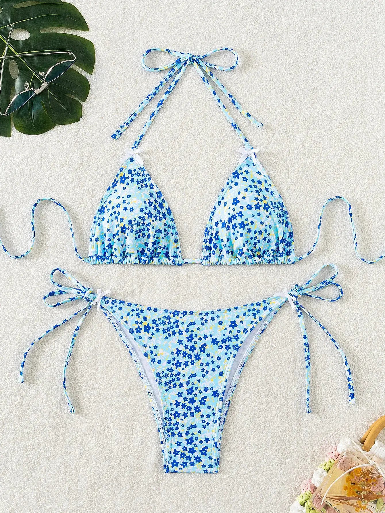 Simples Market 2026 women's blue floral bikini set with triangle push-up top and tie-side bottoms