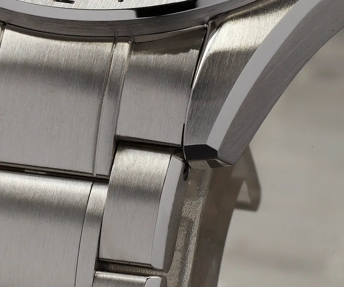 Cronos GS mechanical men's watch 39mm with brushed stainless steel bracelet