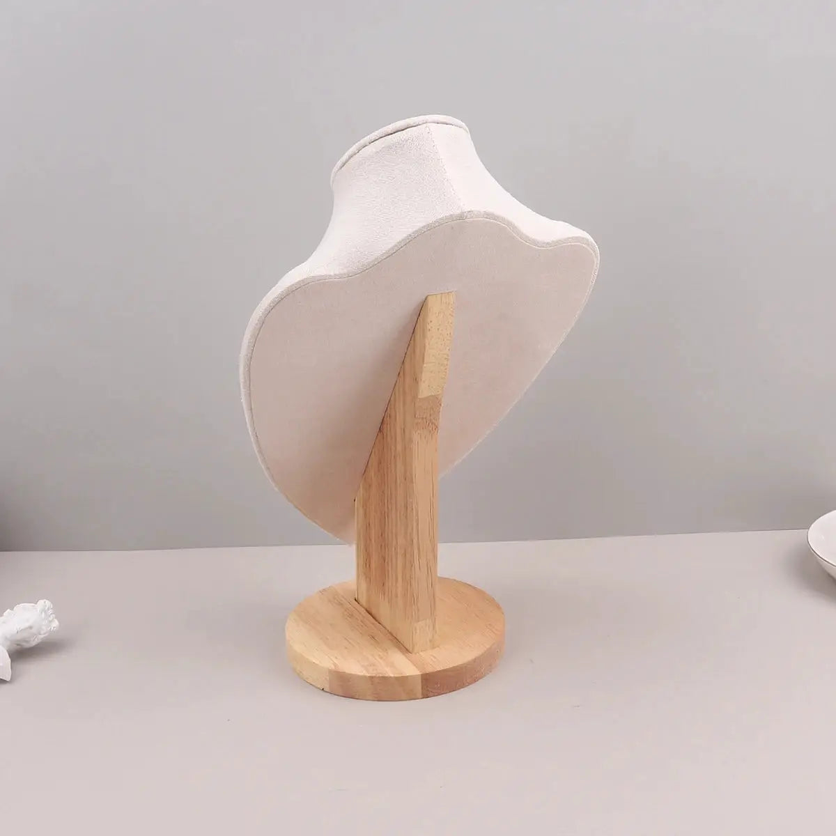 Velvet Necklace Display Stand Portrait Mannequin Bust Pendant Organizer Jewelry Window Display