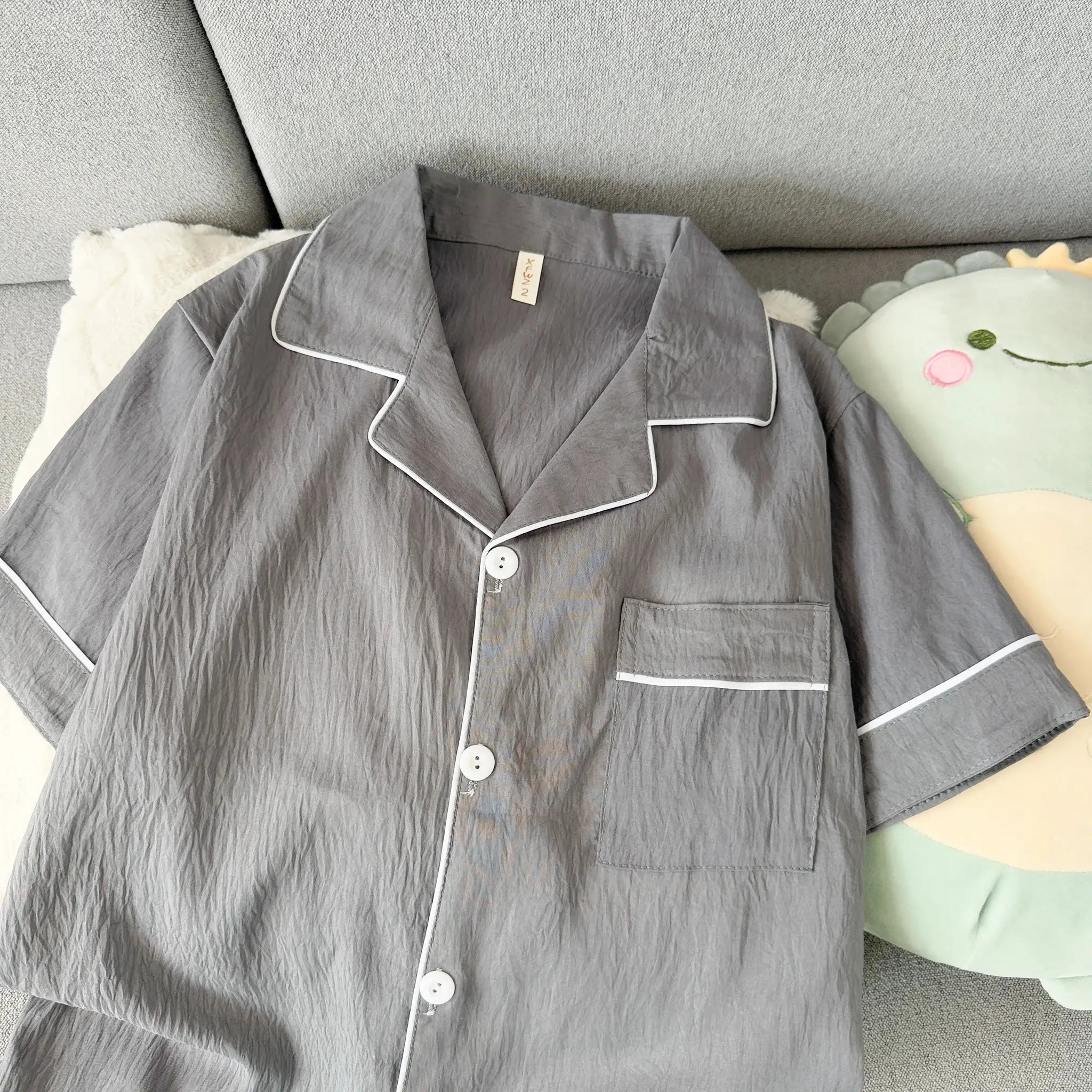 Youth Men's Slim Fit New Pajama Set Solid Color Short Sleeve Lapel Top and Elastic Shorts Pajamas Summer Loungewear Sleepwear