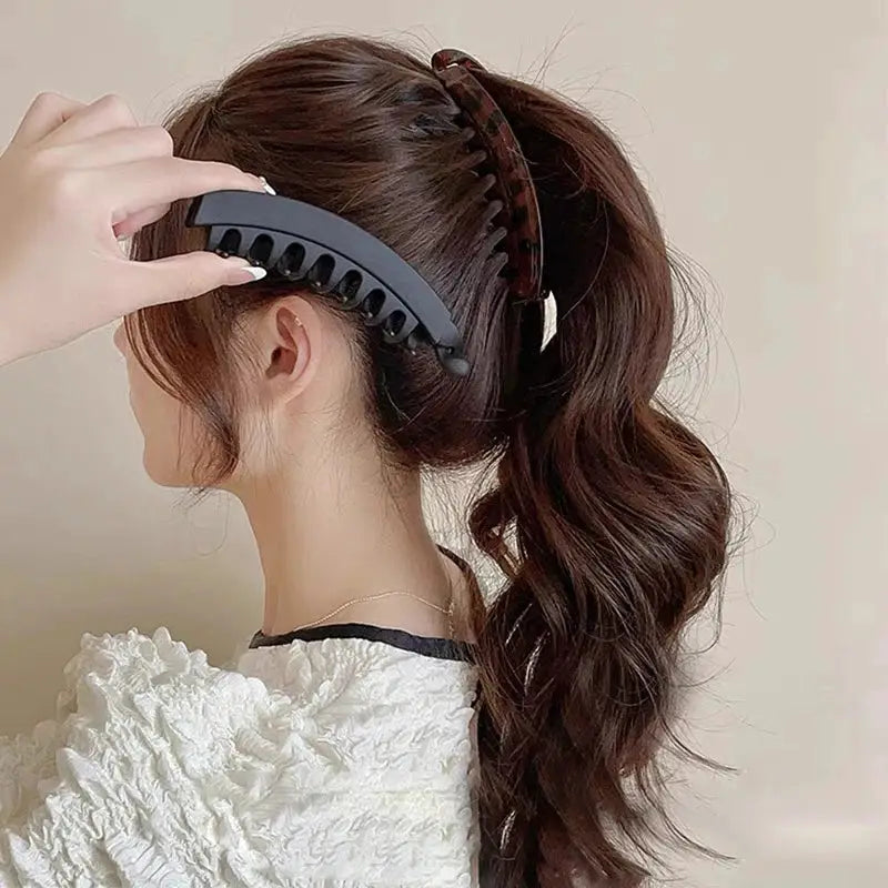 LuxeLocks 5 Inch Banana Hair Clips Set Non Slip Claw Clips For All Hair Types Everyday Wear
