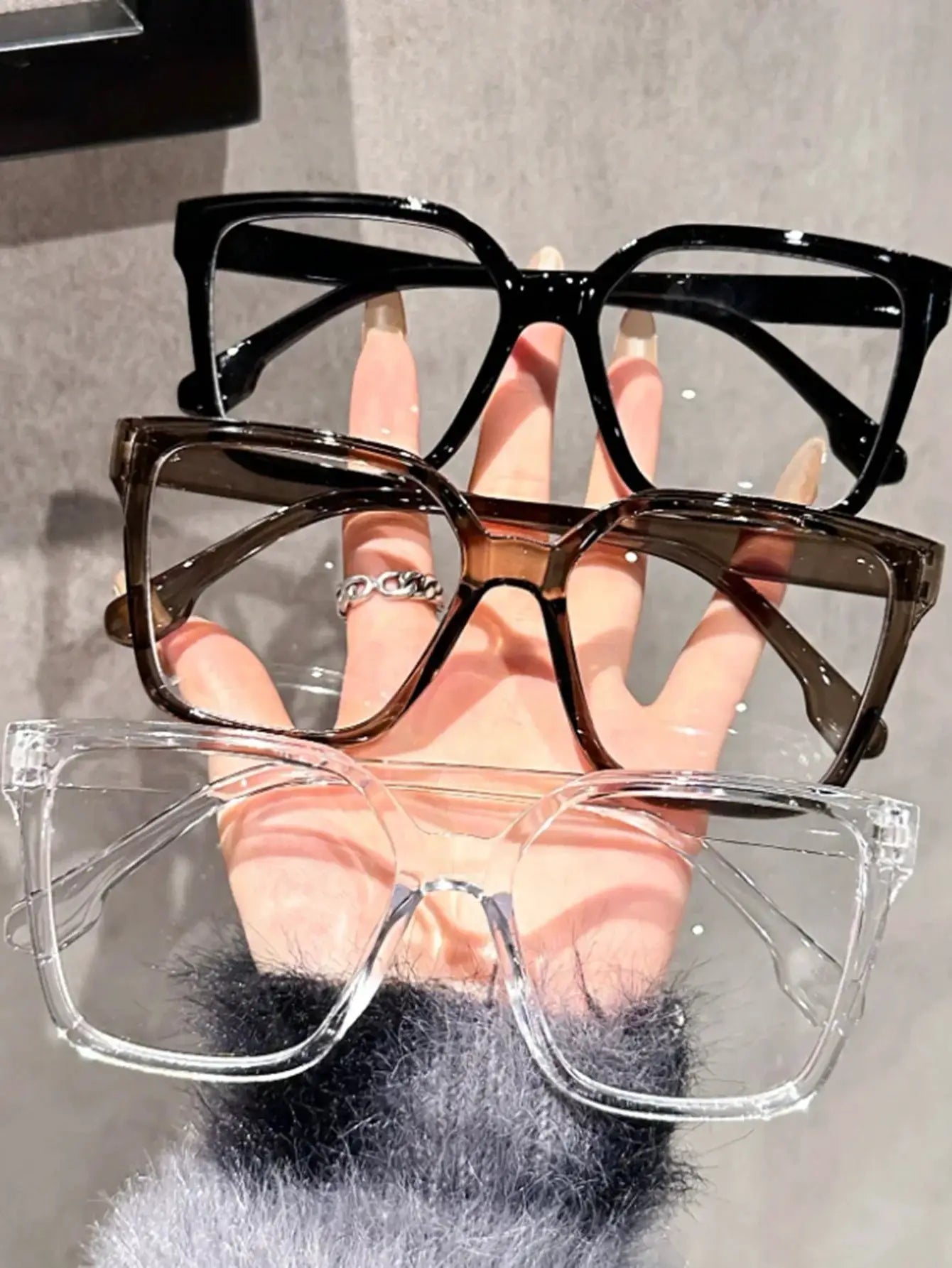 Aura Geometric Reading Glasses Unisex With Transparent Lenses Lightweight Plastic Frame For Daily Office Reading