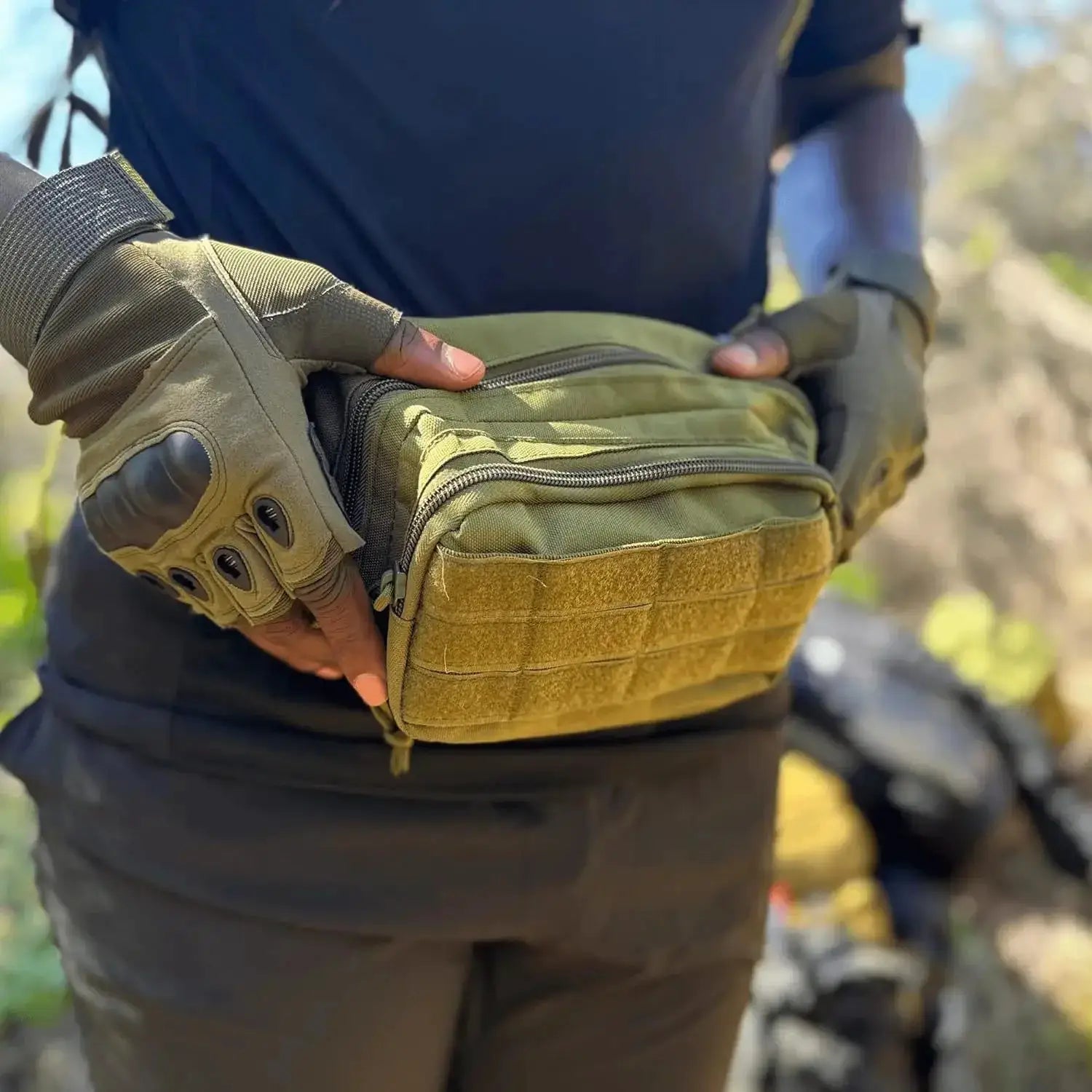 Simples Market Tactical Multi-function Waist Pack in olive green nylon with MOLLE front panel
