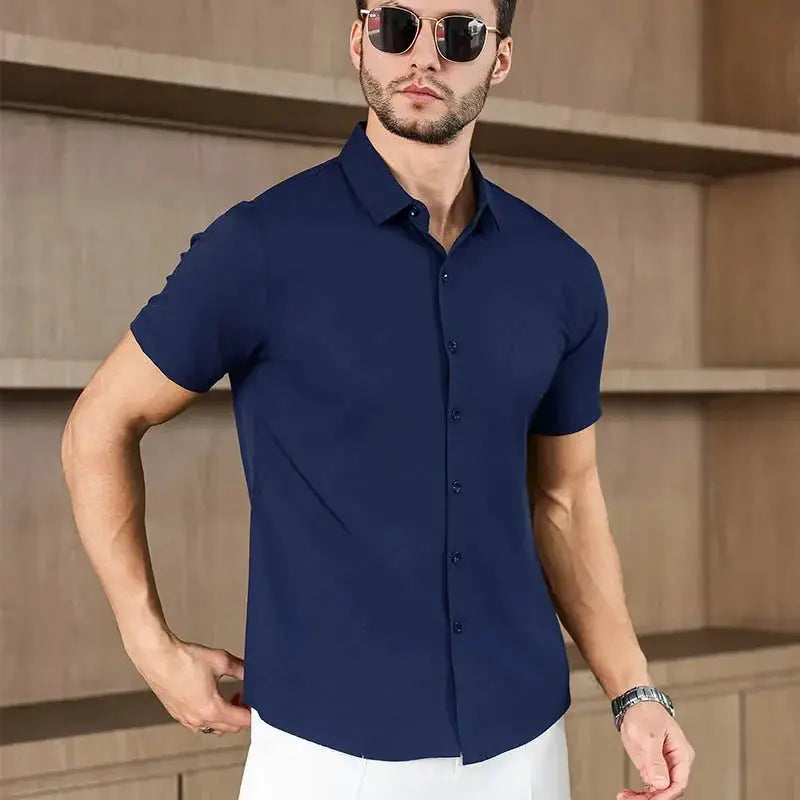 Men's navy blue short-sleeve business casual shirt, no-iron, versatile summer top by Simples Market.