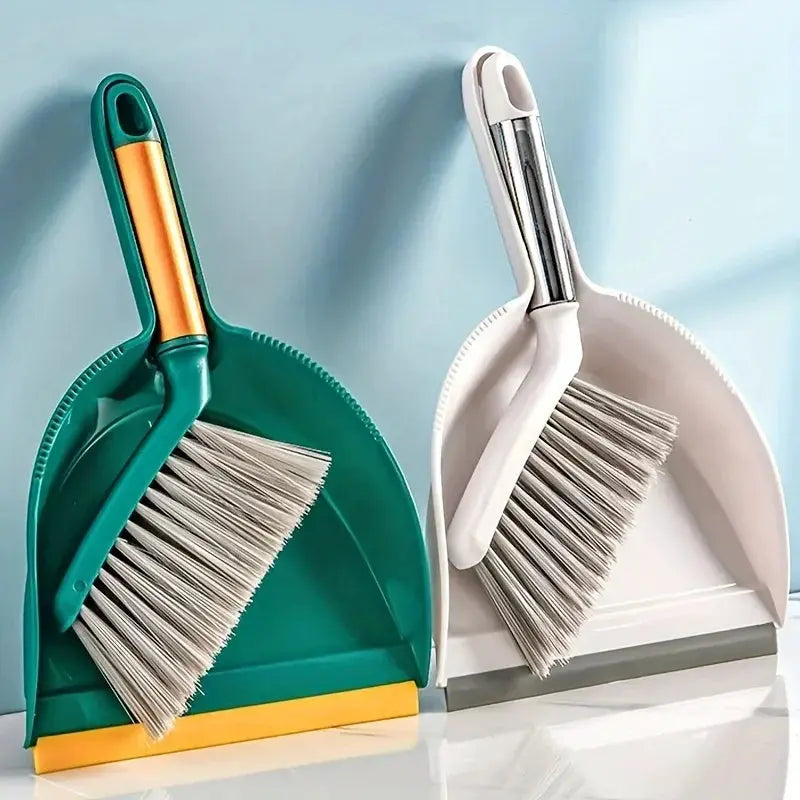 Desktop broom set, 2-pack by Simples Market; green and white compact dustpan brooms for quick household cleaning.