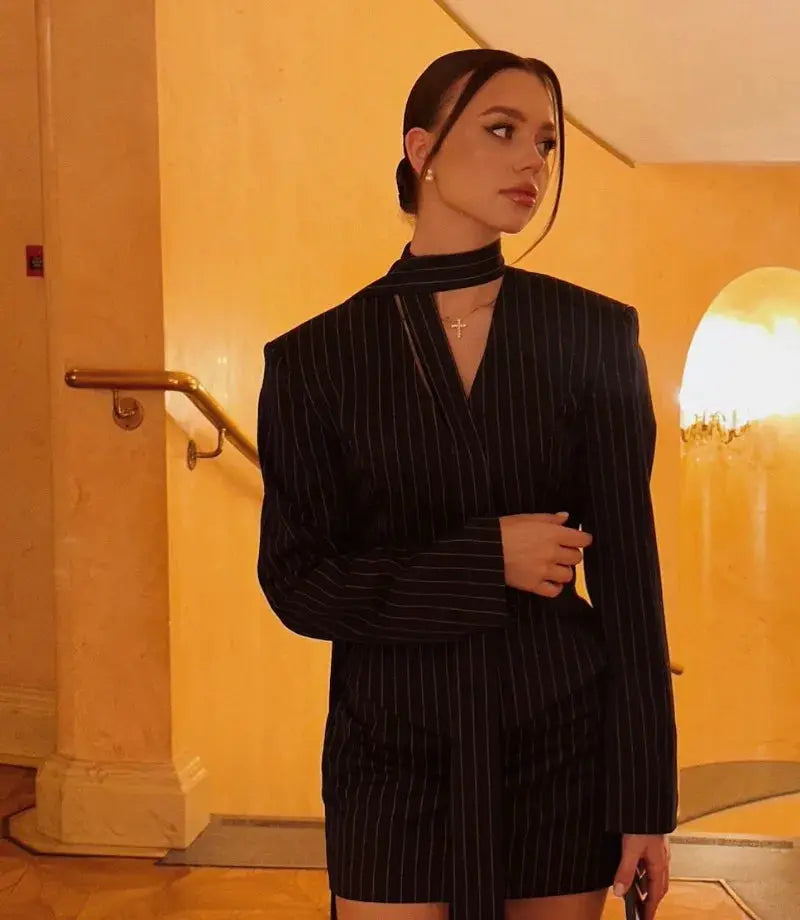 Trendix Elegant Blazer 2-Piece Set for women, black pinstripe V-neck jacket and matching skirt