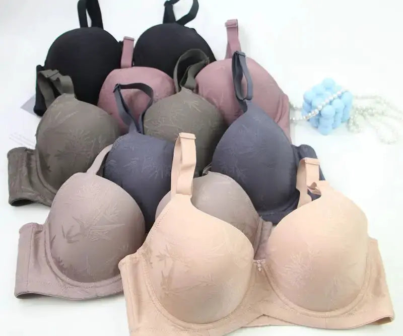 DaiNaFang push-up bras by Simples Market; assorted full-cup bras in nude, gray, pink, black (12 bras)