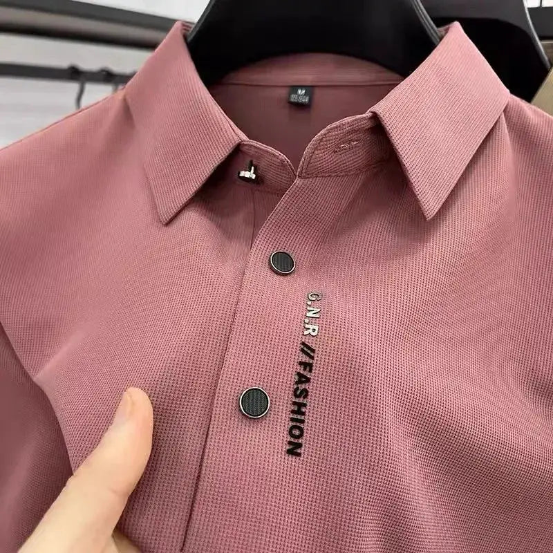 Simples Market men's pink ice-silk polo shirt, short sleeves with black-rimmed buttons