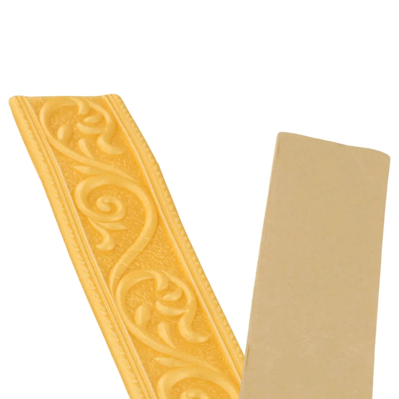 2-piece 3D wall trim border set self-adhesive yellow embossed molding and beige baseboard by Simples Market