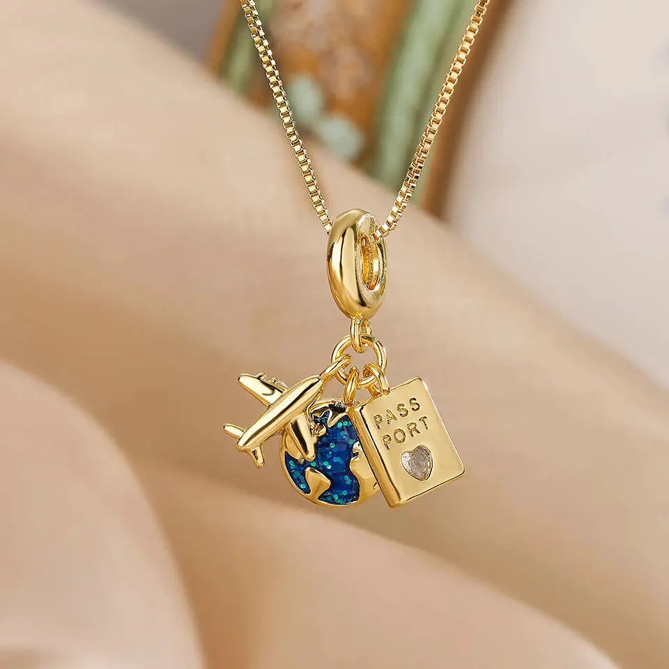 Light Luxury Titanium Steel Star Series Necklace For Women With Gold Planet Moon Astronaut Pendant Jewelry Gift
