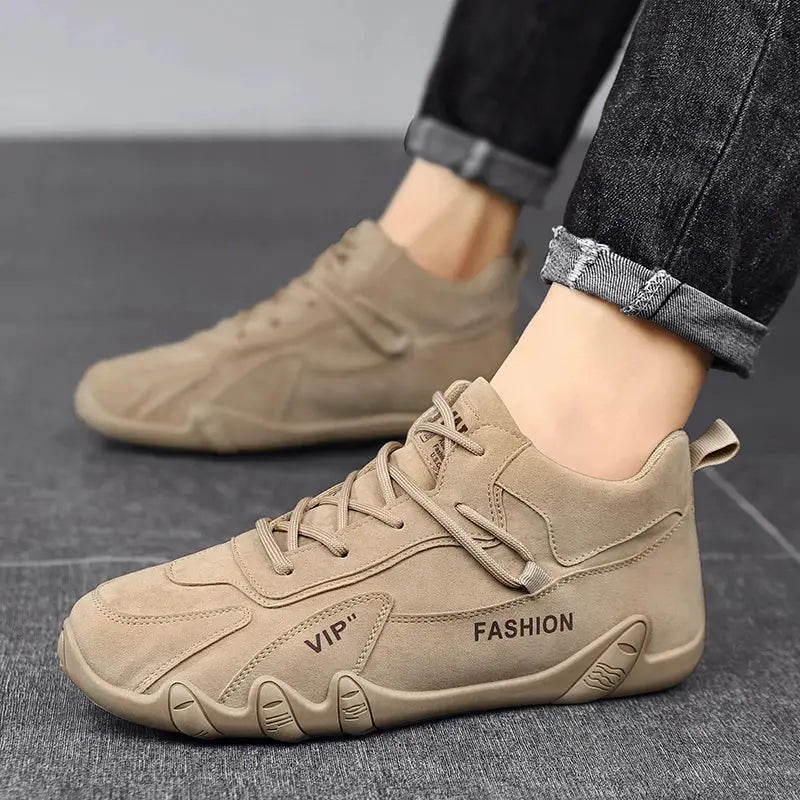 Mens Outdoor Sports Hiking Shoes Four Seasons Anti Slip Comfort Work Shoes Fashion Youth Casual Trendy Sneakers