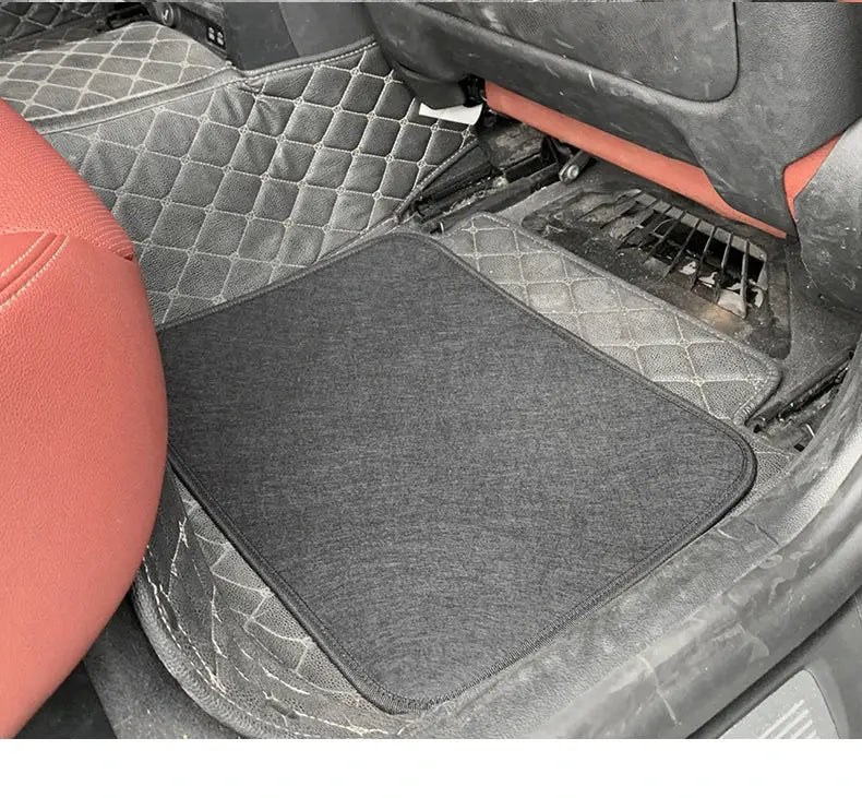 Car floor mats set (front & rear) in black carpet; universal fit for SUVs, sedans, vans.