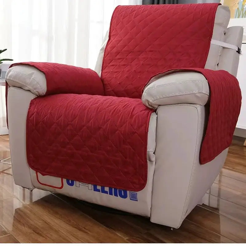 Recliner cover set, solid red quilted with anti-slip armrests and seat covers for a beige chair by Simples Market