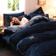 3pc duvet cover set in navy blue flano coral fleece with pillowcases by Simples Market