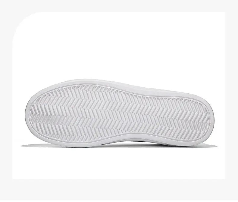 PU leather men sneakers by Simples Market with white sole and herringbone tread