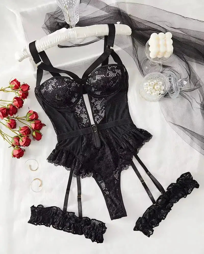 LuxeLace Seductive Lace Garters Set With Underwire Bra And Thongs For Women Intimates Flattering Fit