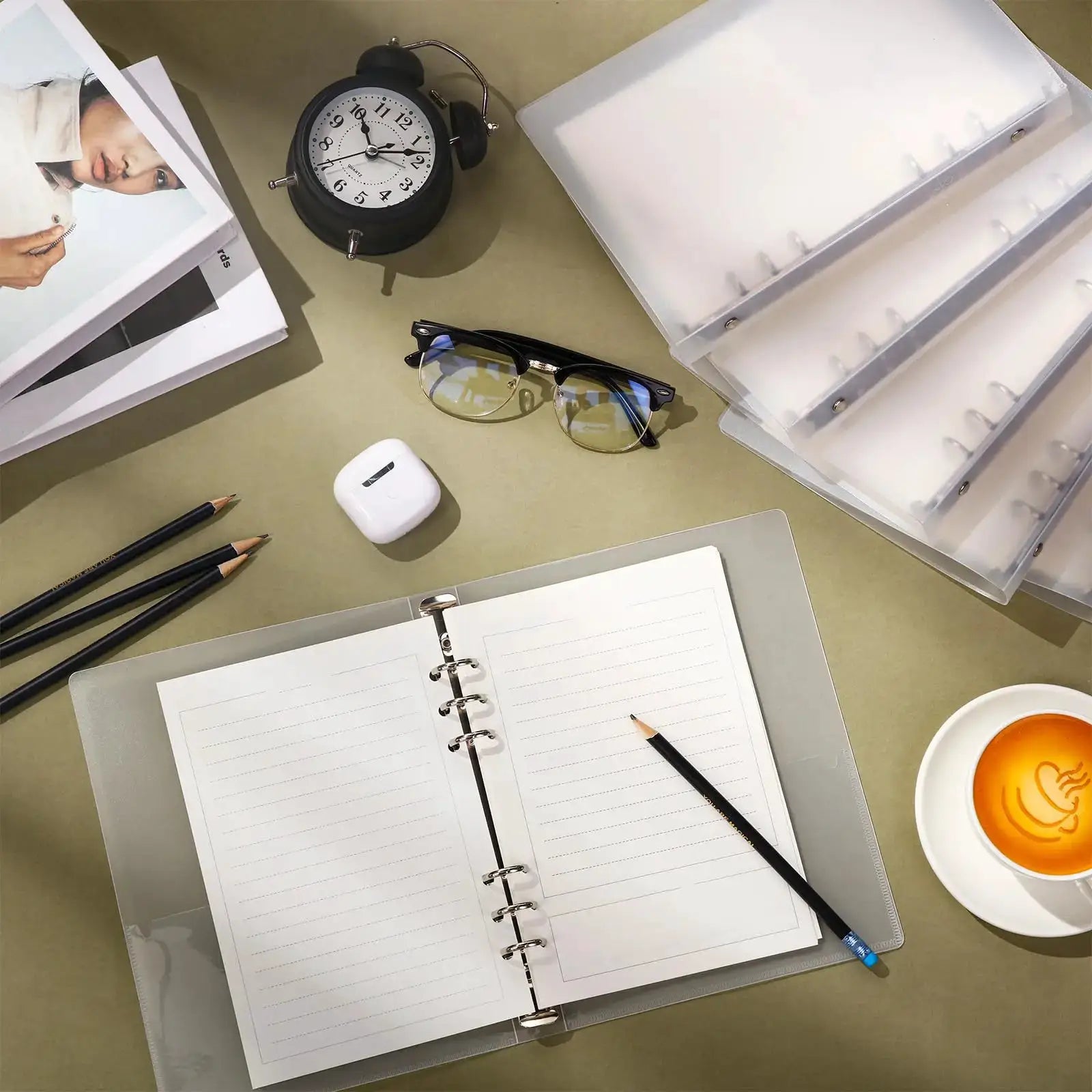 Simples Market 175-Page Ringed Binder with clasp closure; transparent PP plastic organizer