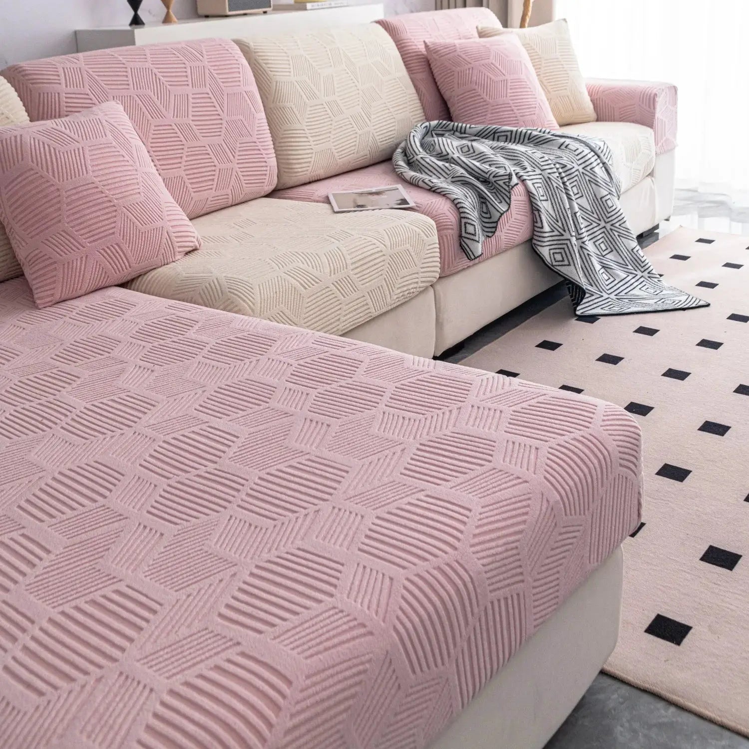 1-Piece Peism jacquard stretch sofa cover and cushion cover in pink and beige, pet-friendly, Simples Market