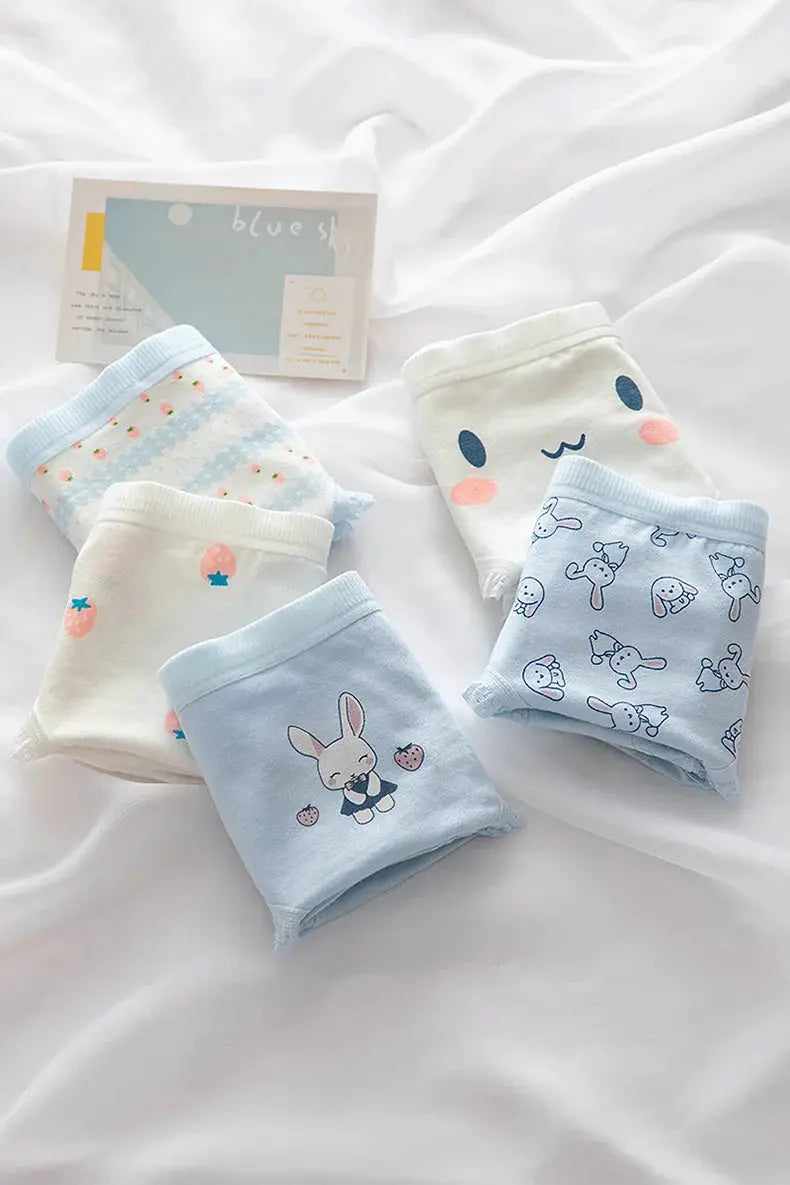 M-XL cotton panties five-pack in pastel blue and white with cute bunny and animal prints