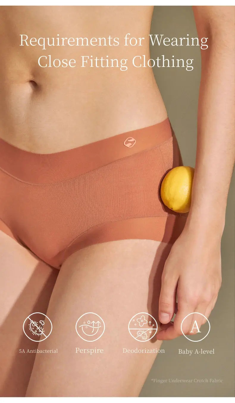 Panties for women, seamless peach briefs with logo waistband by Simples Market
