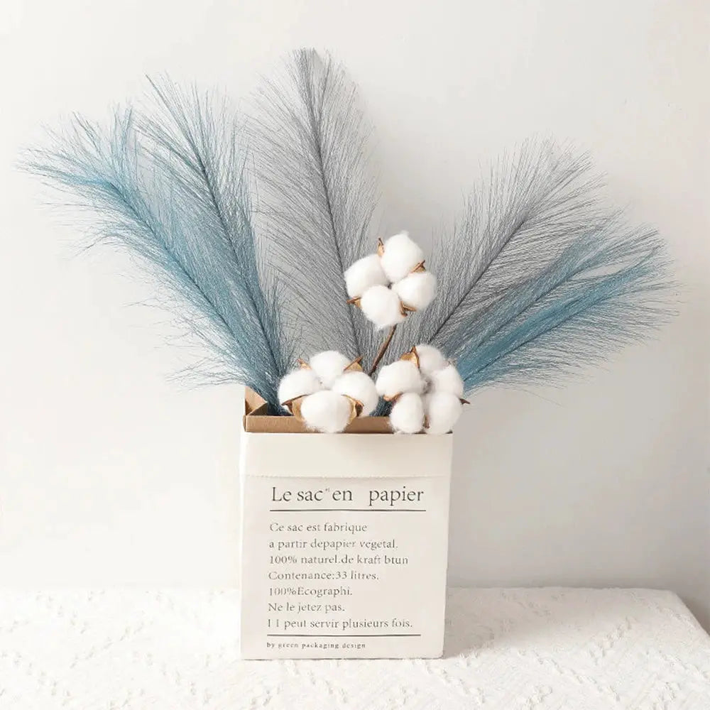 Simples Market 42cm fluffy pampas grass boho decor in white box with blue-gray plumes and cotton bolls
