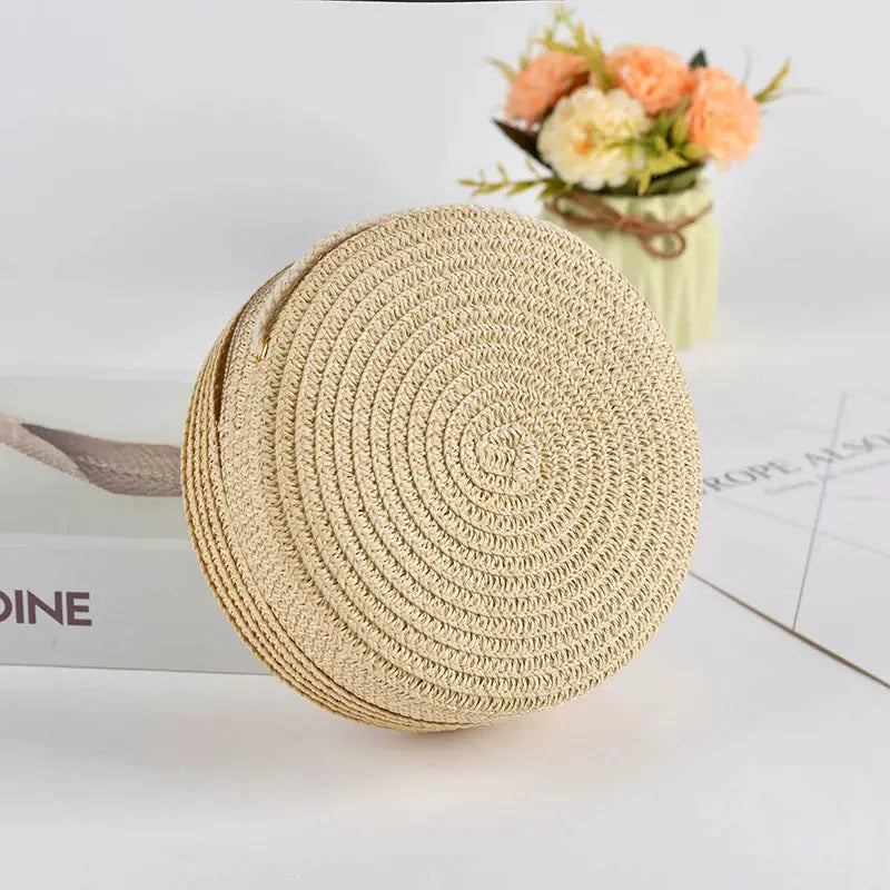 Summer Round Straw Bag for Women Handmade Woven Shoulder Bag Travel Rattan Beach Crossbody Bag