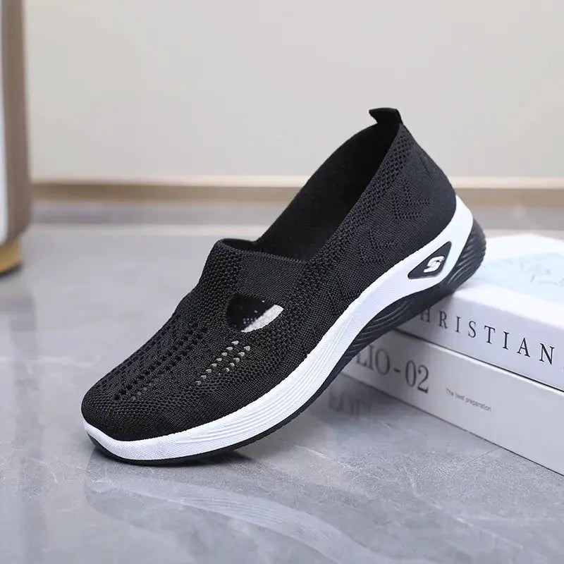 Women's casual mesh sneakers with cut-out T-strap, black, cushioned wedge sole, Simples Market.