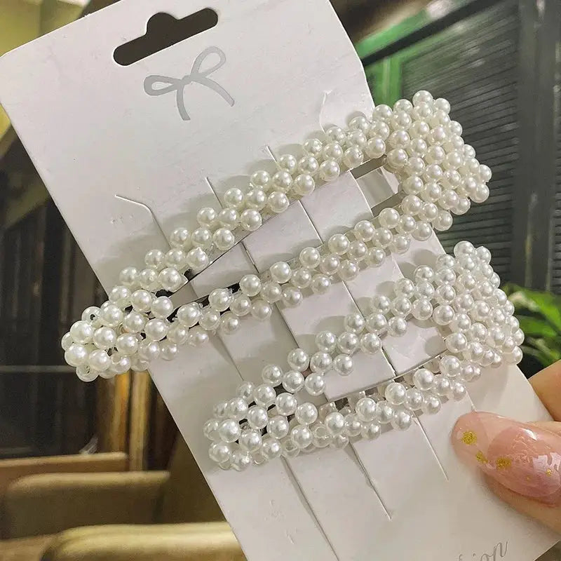 Korean Inspired Luxe Pearl Hair Clips With Geometric Alloy And Plastic Pins For Women Secure Fashion Accessory