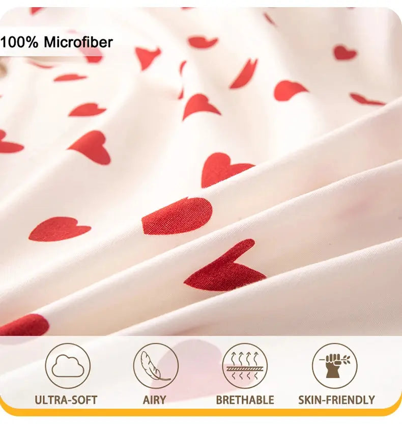Simples Market 3pc red heart printed duvet cover set (1 duvet cover + 2 pillowcases), 100% microfiber.