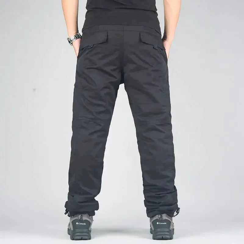 Men's fleece cargo pants by Simples Market, black winter warm joggers with back pockets and ankle cinches.