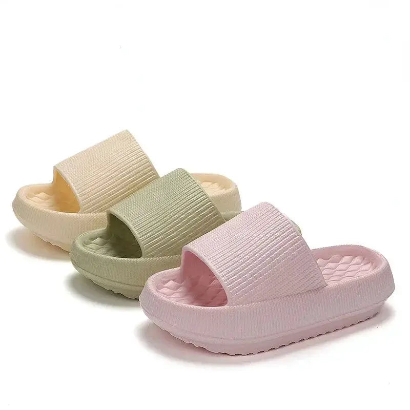 CloudWalk Women Thick Platform Cloud Slippers With EVA Sole And Pillow Cushioned Comfort Non Slip For Summer Beach Home