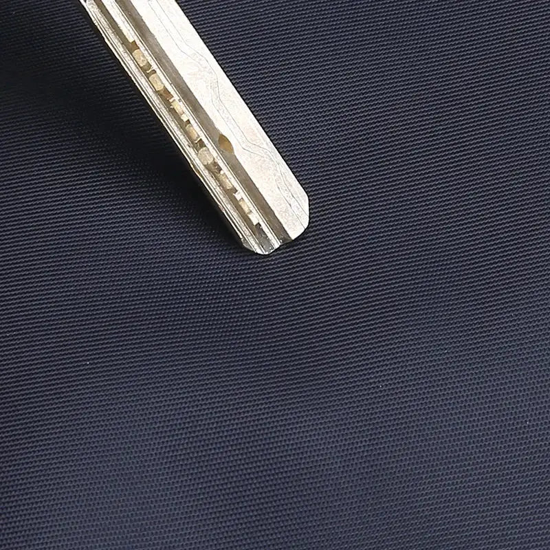 Simples Market waist pack zipper close-up on navy fabric